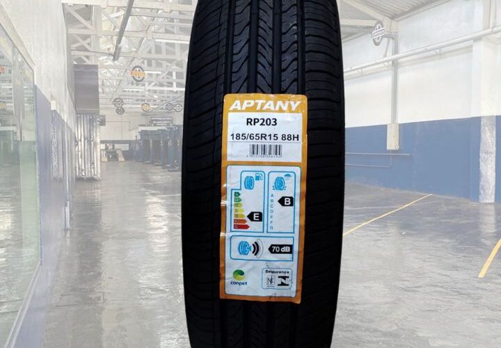Esta imagem se refere ao Pneu 185/65R15 Aptany RP203 88H