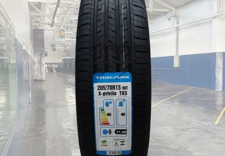 Pneu 205/70R15 Tracmax X-Privilo 96T