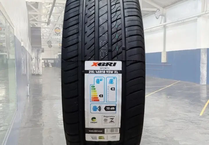 Pneu 215/45R18 Xbri Sport+ 93W