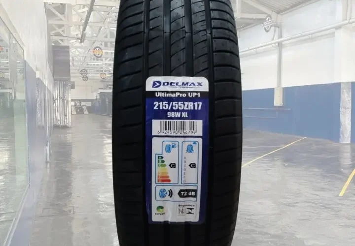 Pneu 215/55R17 Delmax Ultimapro UP1 98W