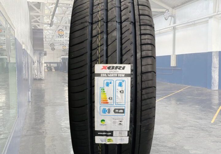 Pneu 235/45R19 Xbri Sport+ 95W