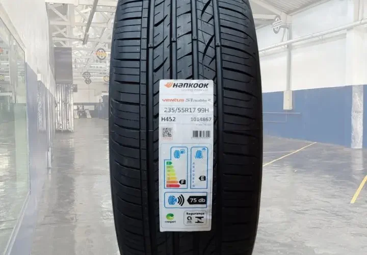 Pneu 235/55R17 Hankook Ventus SI Noble2 H452 99H