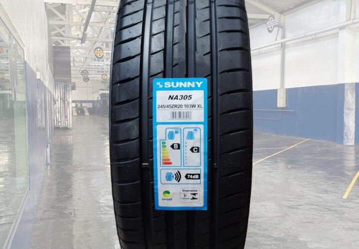 Pneu 245/45R20 Sunny NA305 103W